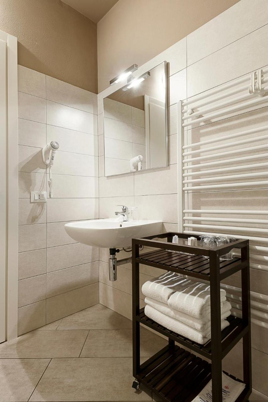 I Tigli Guest House Piacenza Kültér fotó