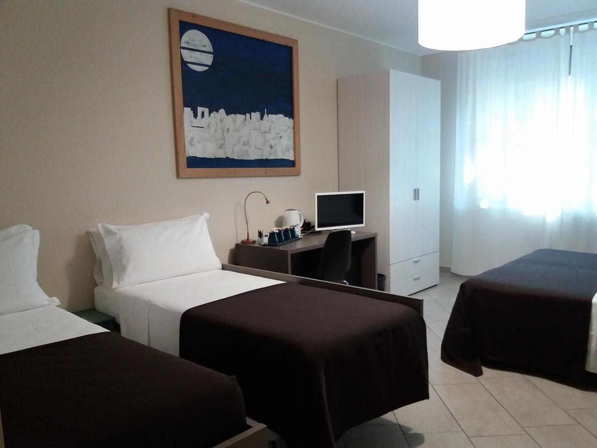 I Tigli Guest House Piacenza Kültér fotó